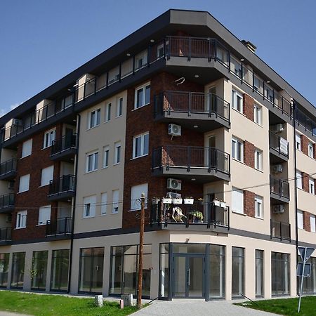 Crown Apartment 3 Szabadka Kültér fotó