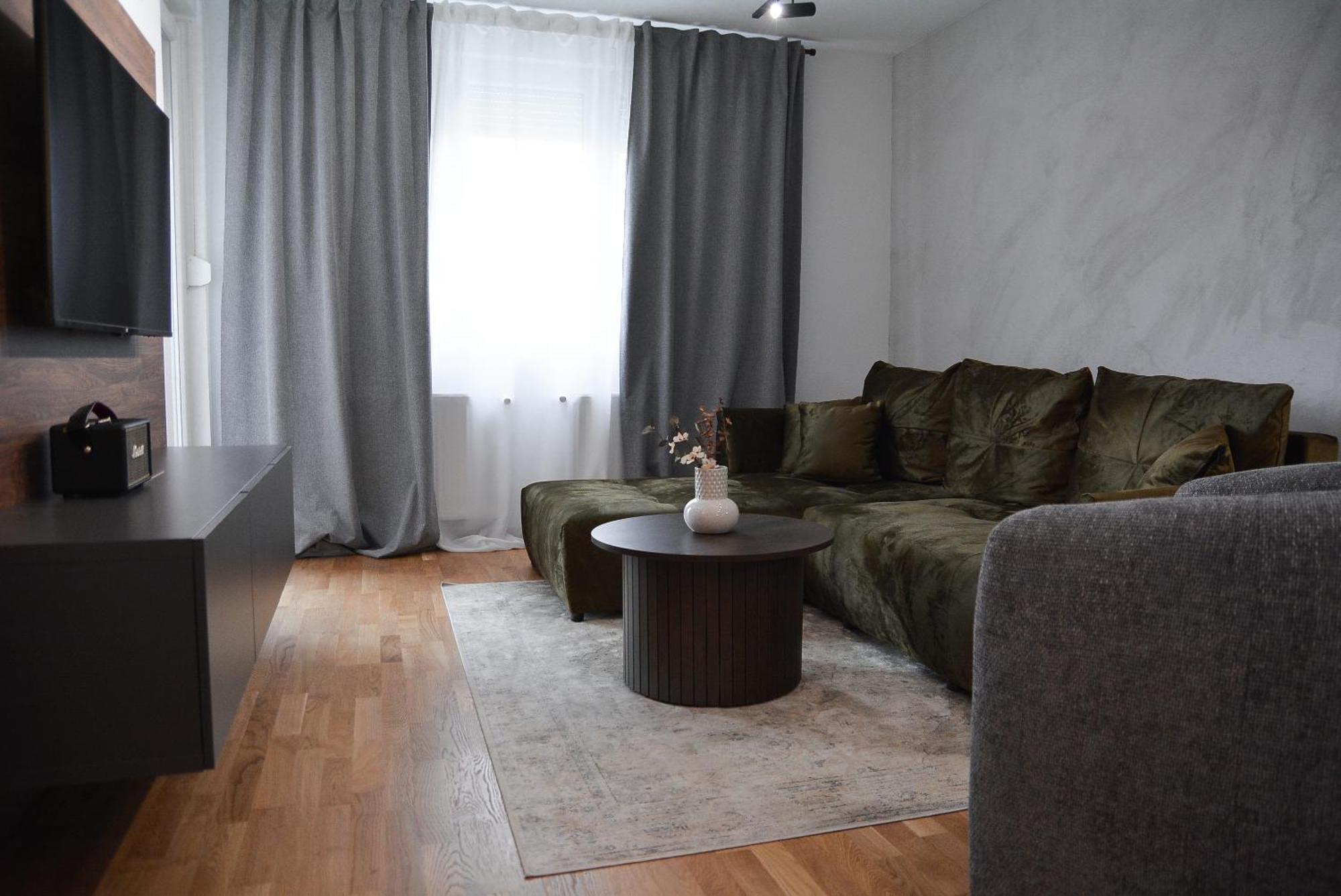 Crown Apartment 3 Szabadka Kültér fotó