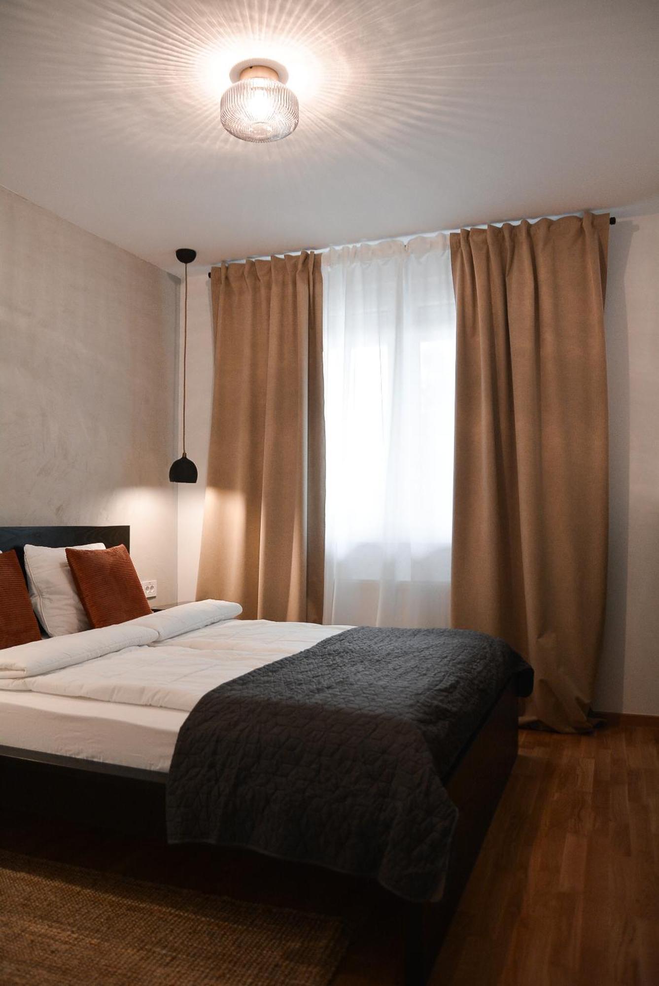 Crown Apartment 3 Szabadka Kültér fotó