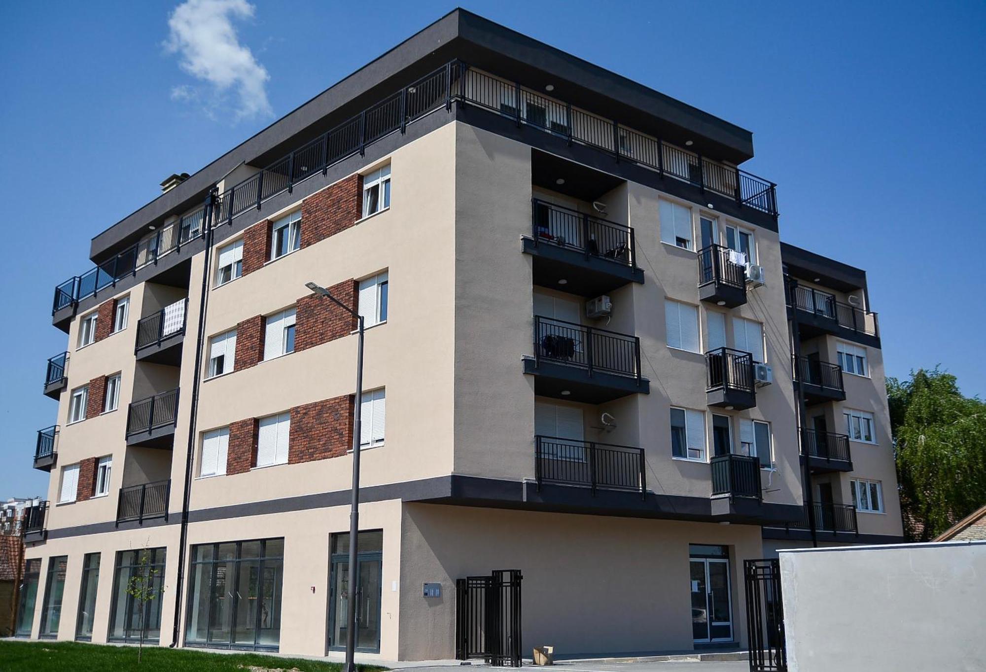 Crown Apartment 3 Szabadka Kültér fotó